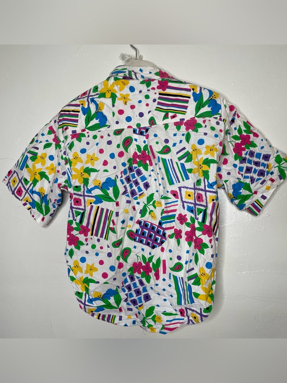 VINTAGE 80s KZK LIMITED GEOMETRIC NEON BUTTON DOWN CROP TOP SZ S LADIES - Picture 6 of 6